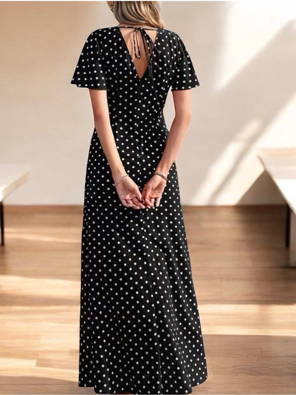 Elegant Black Polka Dot Maxi Dress - Size M/L - Picture 4 of 9